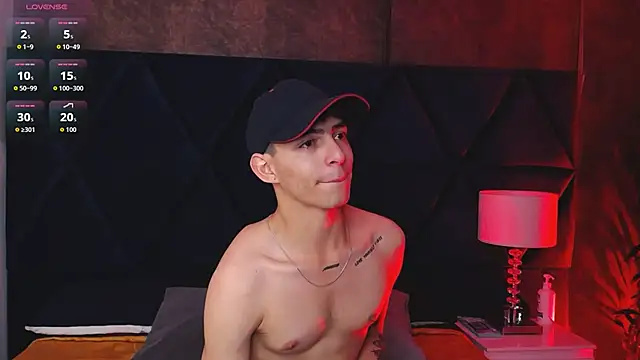 Logan Woods online show from 03-04-26, 11:16