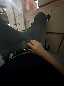 Charlyx-20 online show from 04-29-26, 12:27