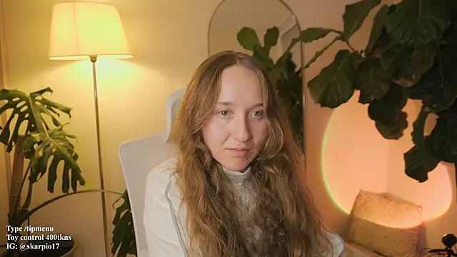 Snapshot of Scarlett_NoirMuse chatting on 03-01-26, 01:40 Scarlett NoirMuse online show from 03-01-26, 01:40