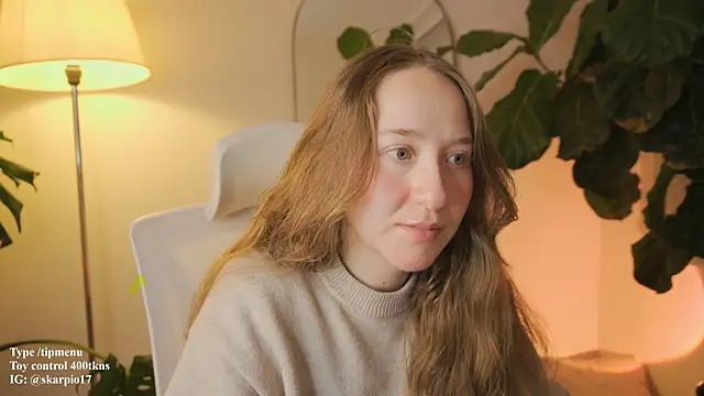 Snapshot of Scarlett_NoirMuse chatting on 03-08-26, 10:57 Scarlett NoirMuse online show from 03-08-26, 10:57