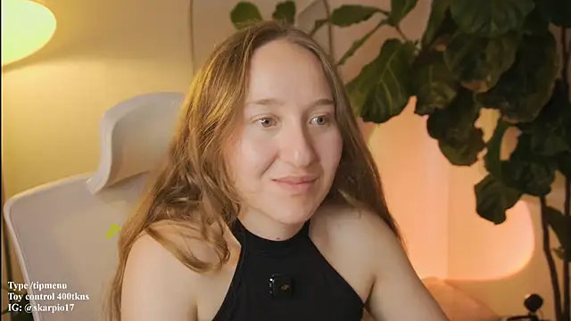 Snapshot of Scarlett_NoirMuse chatting on 03-10-26, 09:42 Scarlett NoirMuse online show from 03-10-26, 09:42