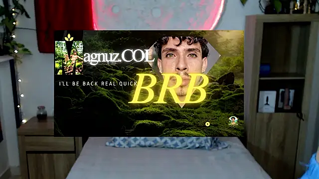 Snapshot of Magnuz_Col chatting on 02-17-26, 04:09 Magnuz Col online show from 02-17-26, 04:09