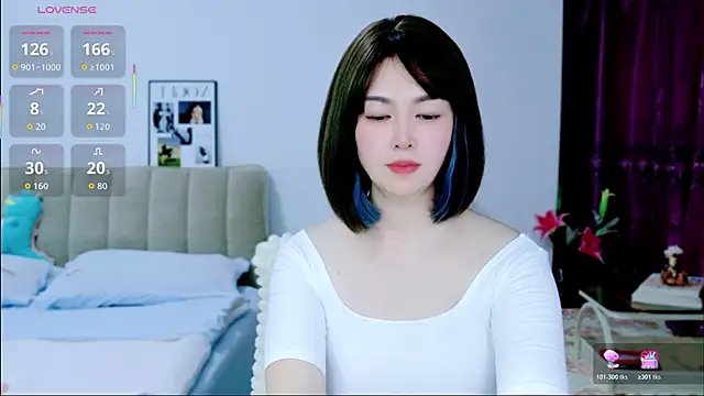 Snapshot of 10ve1y chatting on 05-11-26, 02:45 10ve1y online show from 05-11-26, 02:45