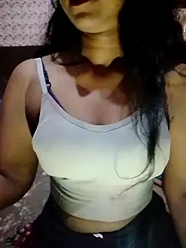 Ayesha Khan1 online show from 04-05-26, 07:27