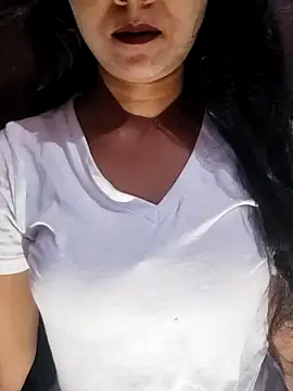 Ayesha Khan1 online show from 04-17-26, 10:40