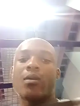 Snapshot of Ssmal98k chatting on 02-04-26, 02:12 Ssmal98k online show from 02-04-26, 02:12