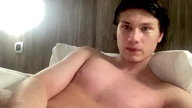 Snapshot of Calvin_win chatting on 02-15-26, 07:54 Calvin win online show from 02-15-26, 07:54