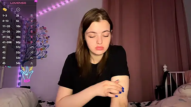 MistressBabe online show from 04-28-26, 04:45