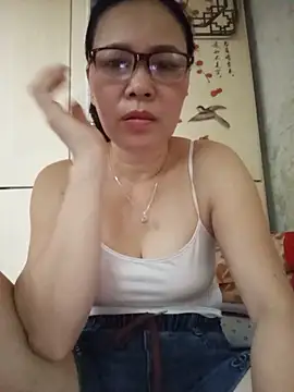 Nuna 689 online show from 06-12-26, 10:03