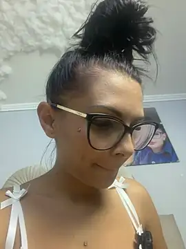 HiddendesireXO01 online show from 07-09-26, 07:51