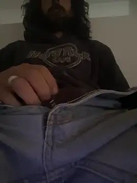 Pitthott11 online show from 04-27-26, 10:02