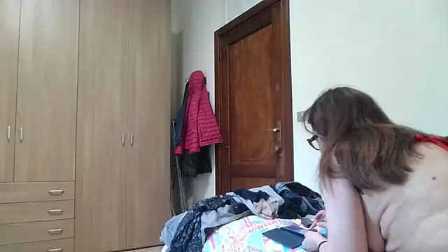 Miasexmilf online show from 04-23-26, 01:24