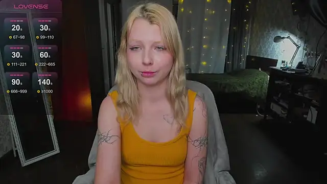 Snapshot of yourlovelyeve chatting on 02-24-26, 04:27 yourlovelyeve online show from 02-24-26, 04:27