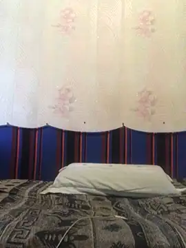 Snapshot of Snejnaya chatting on 02-10-26, 01:59 Snejnaya online show from 02-10-26, 01:59