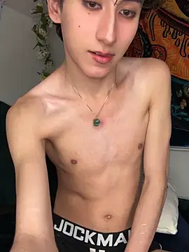 Snapshot of noynxz chatting on 02-04-26, 03:01 noynxz online show from 02-04-26, 03:01