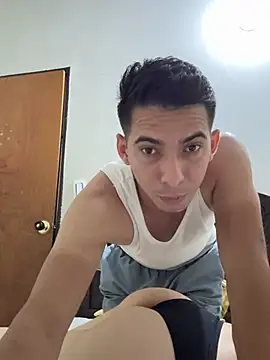 Snapshot of thebestshow1 chatting on 03-01-26, 05:59 thebestshow1 online show from 03-01-26, 05:59