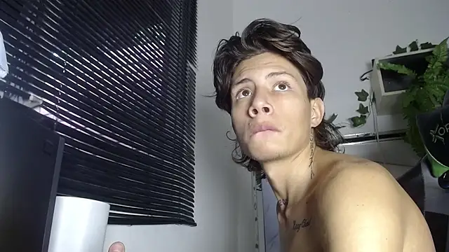 Snapshot of Didi_hard chatting on 02-24-26, 08:40 Didi hard online show from 02-24-26, 08:40