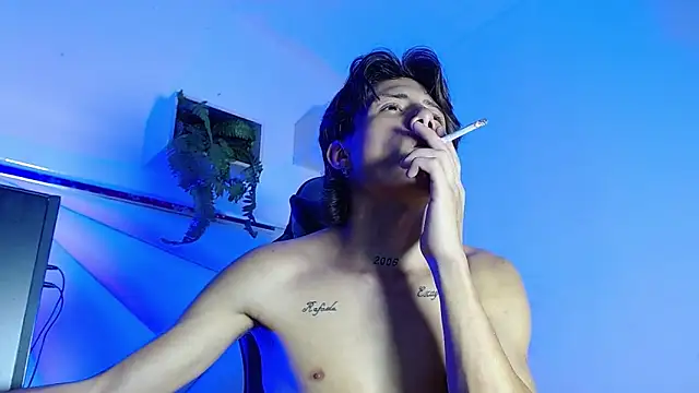 Snapshot of Didi_hard chatting on 03-07-26, 04:20 Didi hard online show from 03-07-26, 04:20