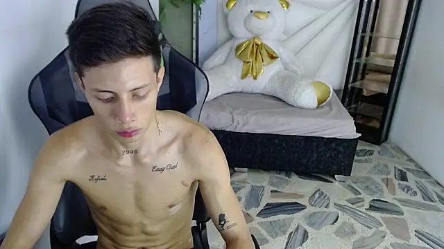Snapshot of Didi_hard chatting on 04-28-26, 04:17 Didi hard online show from 04-28-26, 04:17