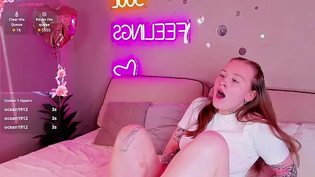 Snapshot of Stella_Soul chatting on 03-11-26, 09:48 Stella Soul online show from 03-11-26, 09:48