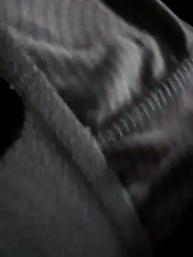 Snapshot of TU_PITUDO_FAV_BB_19CM chatting on 02-18-26, 05:53 TU PITUDO FAV BB 19CM online show from 02-18-26, 05:53