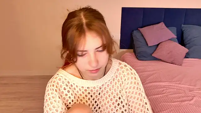 Snapshot of Elis_bb chatting on 02-19-26, 05:20 Elis bb online show from 02-19-26, 05:20