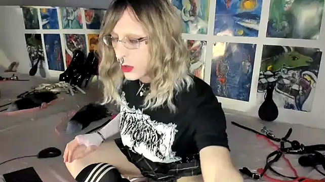 Miaxma online show from 04-12-26, 05:07