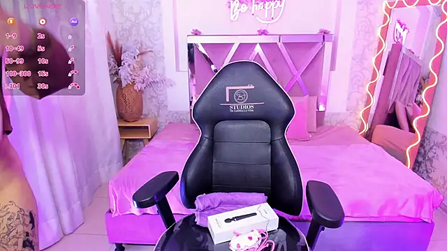 JENNA TAY1 online show from 04-17-26, 07:06