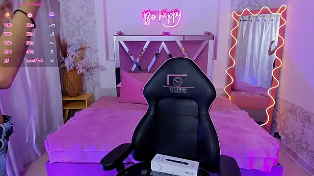 JENNA TAY1 online show from 04-27-26, 07:01