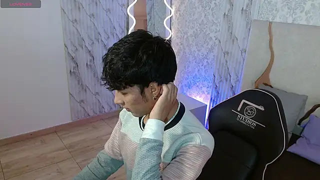 osamu tay online show from 04-06-26, 03:04