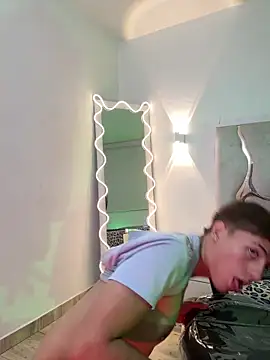 EVAN TAY online show from 03-16-26, 05:44