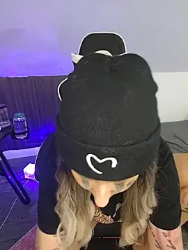 ThatAltGirl online show from 05-16-26, 02:16