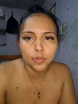 Daniela Cruz  online show from 04-17-26, 12:57