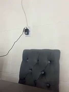 Jimena luvv online show from 02-09-26, 05:22