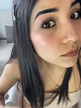 Snapshot of Mayka_sex chatting on 05-15-26, 05:09 Mayka sex online show from 05-15-26, 05:09
