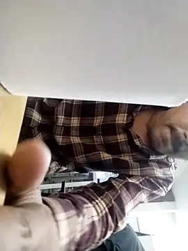 Snapshot of manishk0 chatting on 02-05-26, 08:24 manishk0 online show from 02-05-26, 08:24