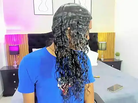 Mia kheleer online show from 03-13-26, 05:08