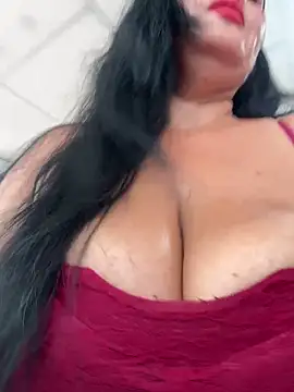 Savage-milf online show from 03-22-26, 04:54