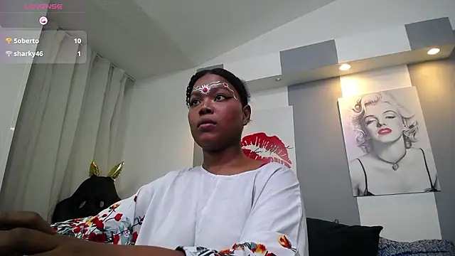 Snapshot of kavya_suri_ chatting on 02-05-26, 07:40 kavya suri online show from 02-05-26, 07:40