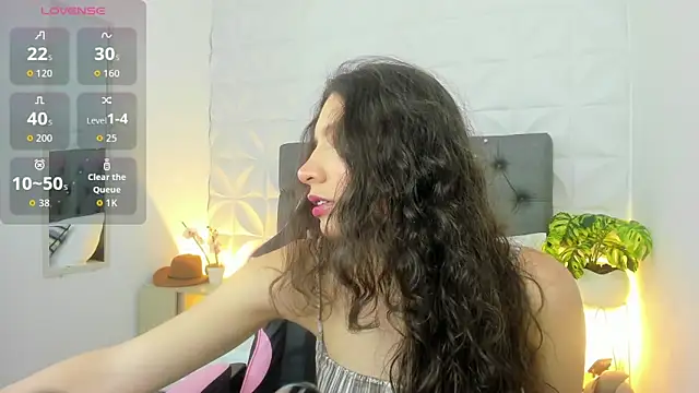 valeryn  rosse online show from 04-14-26, 04:18