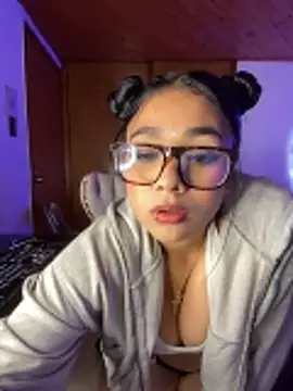 Violetta pinkk1 online show from 03-03-26, 04:51