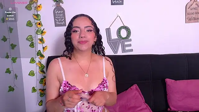 emiily curly online show from 04-23-26, 11:20