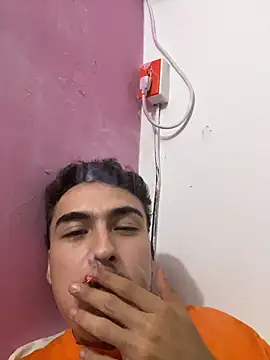 vanilla Kush online show from 02-05-26, 03:00