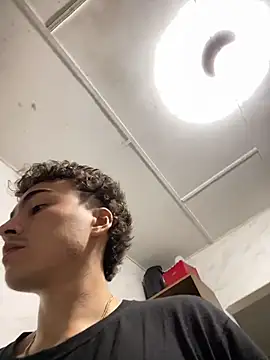 vanilla Kush online show from 02-10-26, 09:35