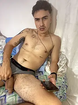 vanilla Kush online show from 03-05-26, 04:08