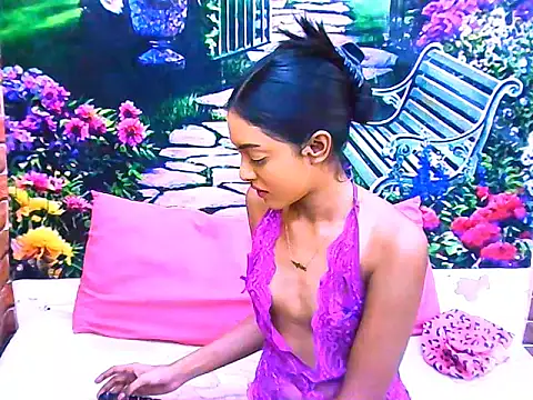 IndianPretty14u2Luv online show from 04-18-26, 07:58