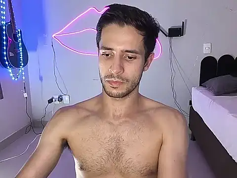 Snapshot of Cshunderlick chatting on 02-05-26, 01:32 Cshunderlick online show from 02-05-26, 01:32