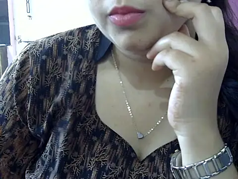 Cute Aliyaa online show from 04-23-26, 09:30