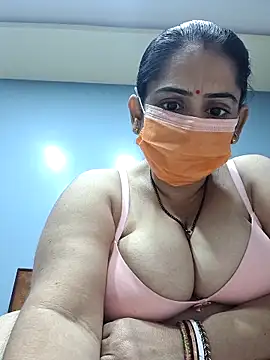 Snapshot of diyam4002 chatting on 02-02-26, 07:18 diyam4002 online show from 02-02-26, 07:18