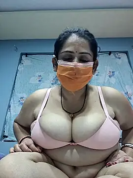 Snapshot of diyam4002 chatting on 02-17-26, 12:56 diyam4002 online show from 02-17-26, 12:56